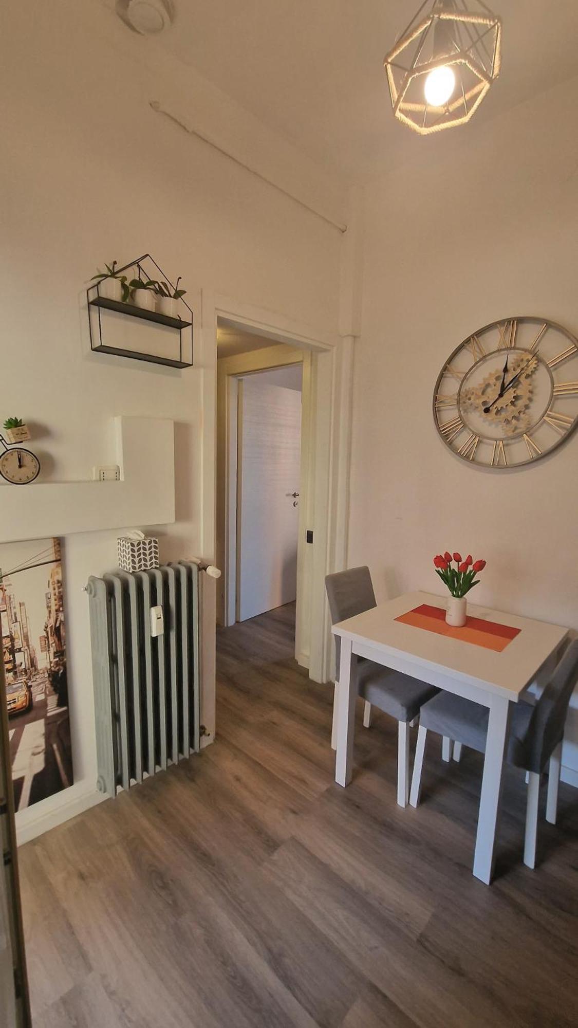 Appartamento La Casa Di Tom - Homy Milano Esterno foto