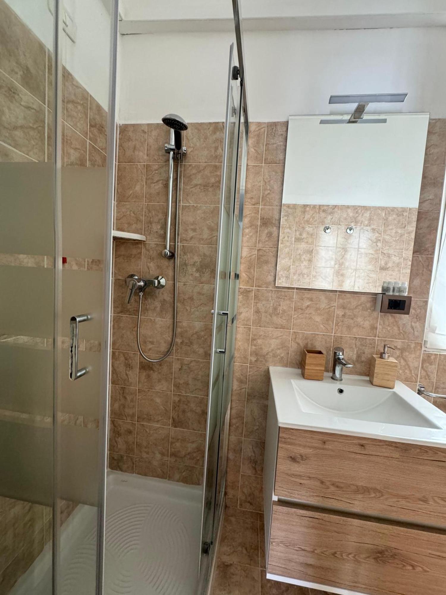 Appartamento La Casa Di Tom - Homy Milano Esterno foto