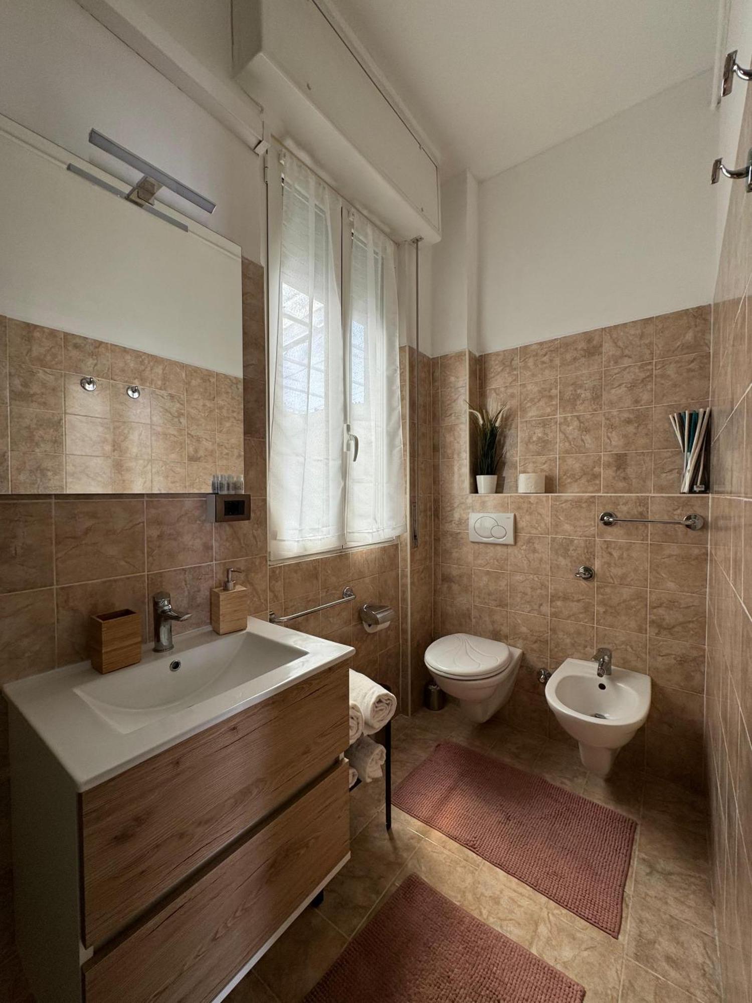 Appartamento La Casa Di Tom - Homy Milano Esterno foto
